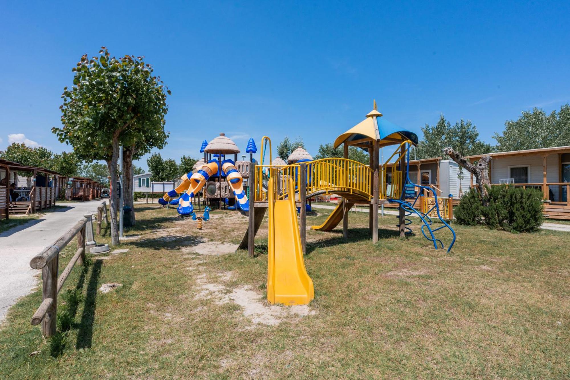 Club Del Sole Riccione Easy Camping Village Eksteriør bilde